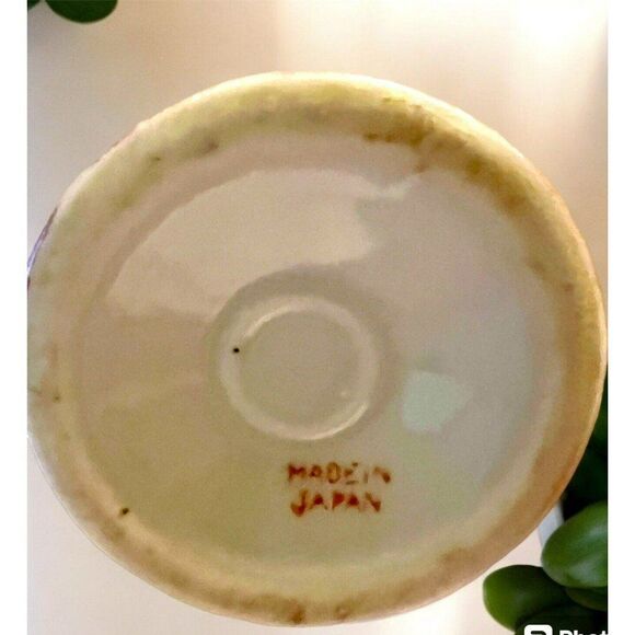 Vintage Japan Lusterware Dragonware Moriage Bud Vase – Red/Pink, 6.75" Tall - Picture 5 of 6